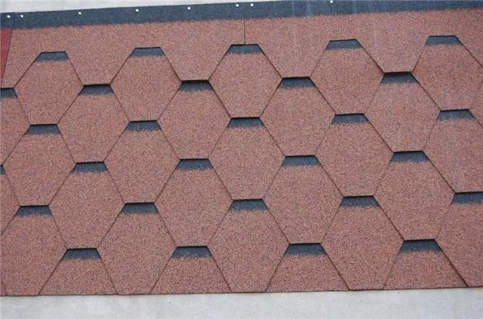 自建房屋用瀝青瓦的流程。